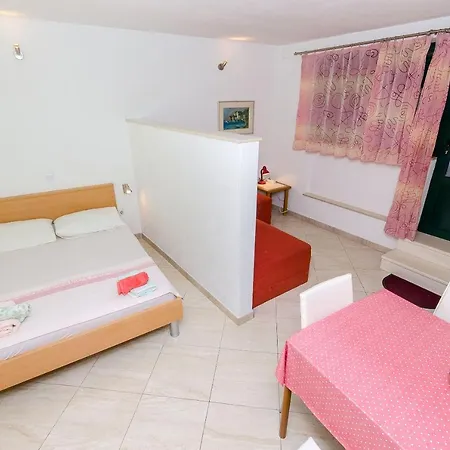 Apartment Tonci *